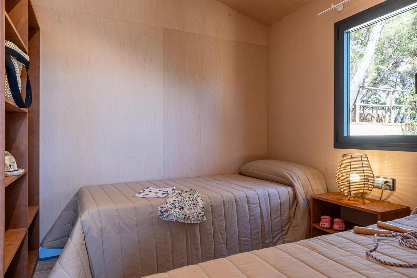 Camping Estival Torre De La Mora Tamarit Exterior photo
