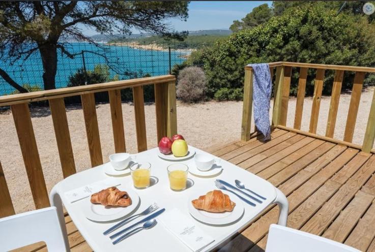 Camping Estival Torre De La Mora Tamarit Exterior photo
