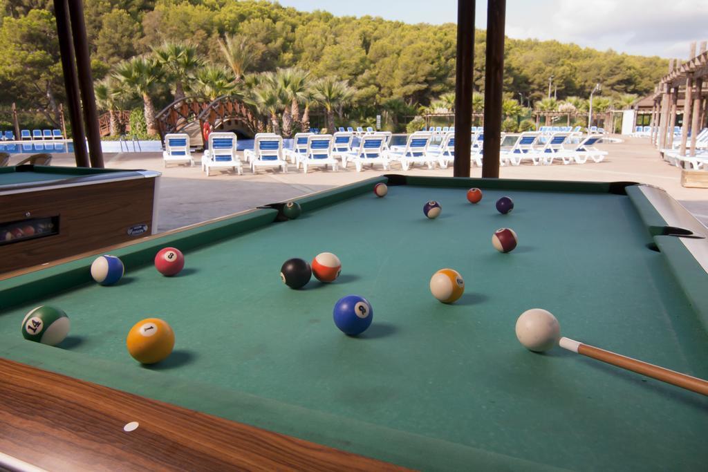 Camping Estival Torre De La Mora Tamarit Exterior photo