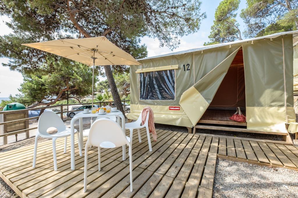 Camping Estival Torre De La Mora Tamarit Exterior photo